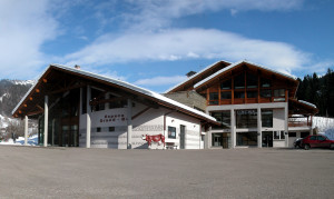 Esplanade devant l'Espace Grand-Bo